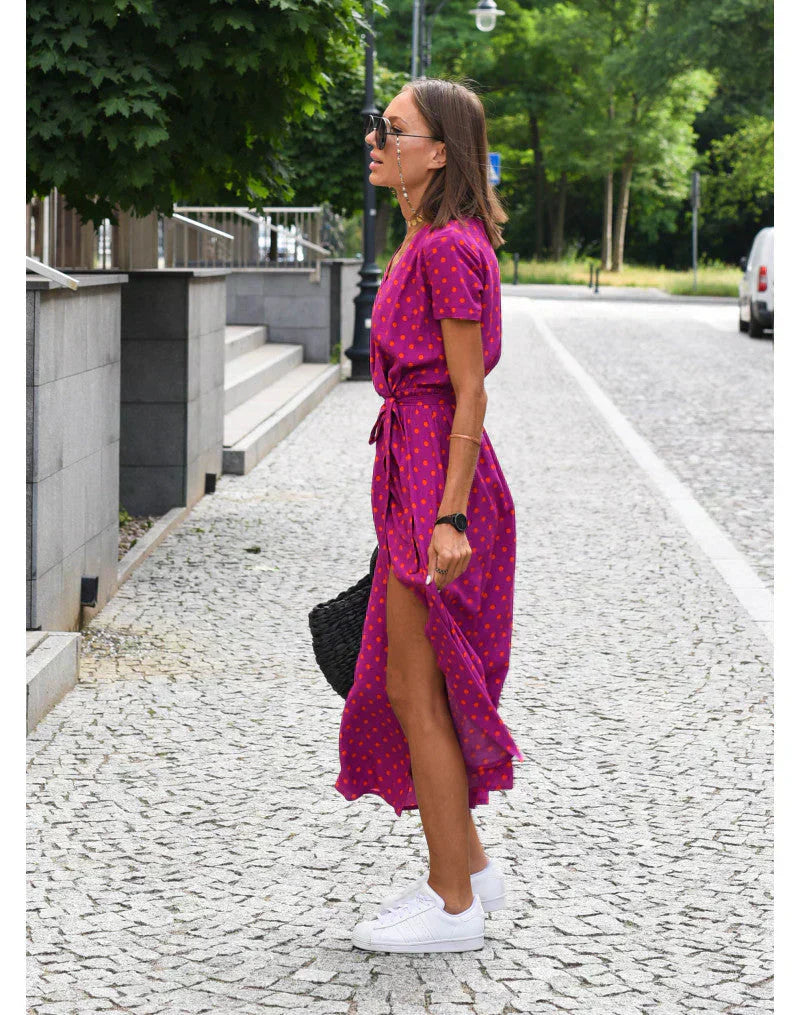 Suzanne - Elegant kjole med V-hals