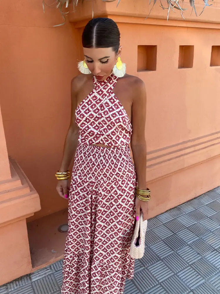 Emily - Elegant, Rynket Midikjole med Off-Shoulder Design