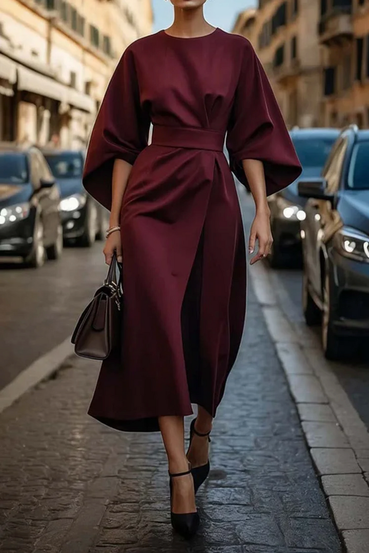 Lia™ | Elegant Kjole med Raglanærmer og Talje